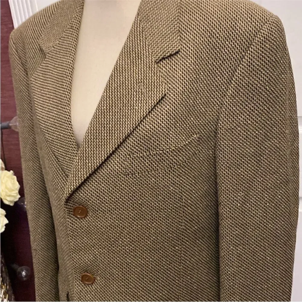 Giorgio Armani Brown Herringbone  virgin wool Blazer, L